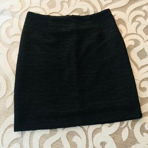 Black tight skirt